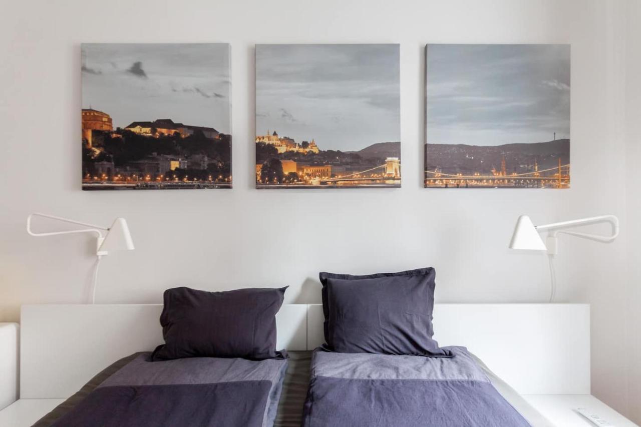 Lägenhet Bpr Sophisticated Astoria With Balcony Budapest