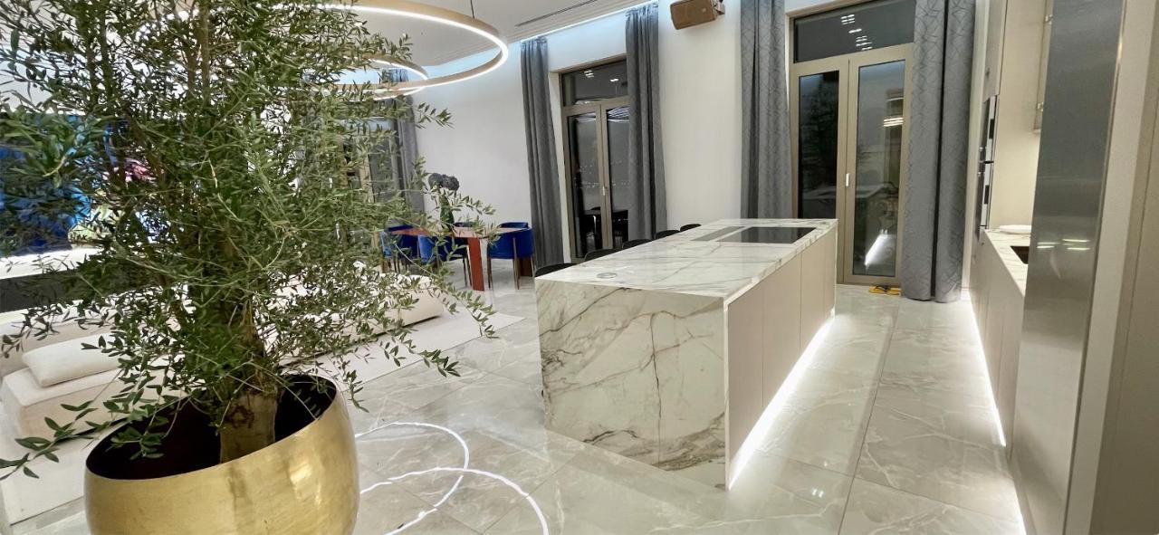 Luxury Penthouse In Downtown Lägenhet Budapest