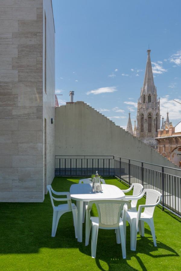Downtown Residences Leo - Ac, Elevator, Terrace Apartment