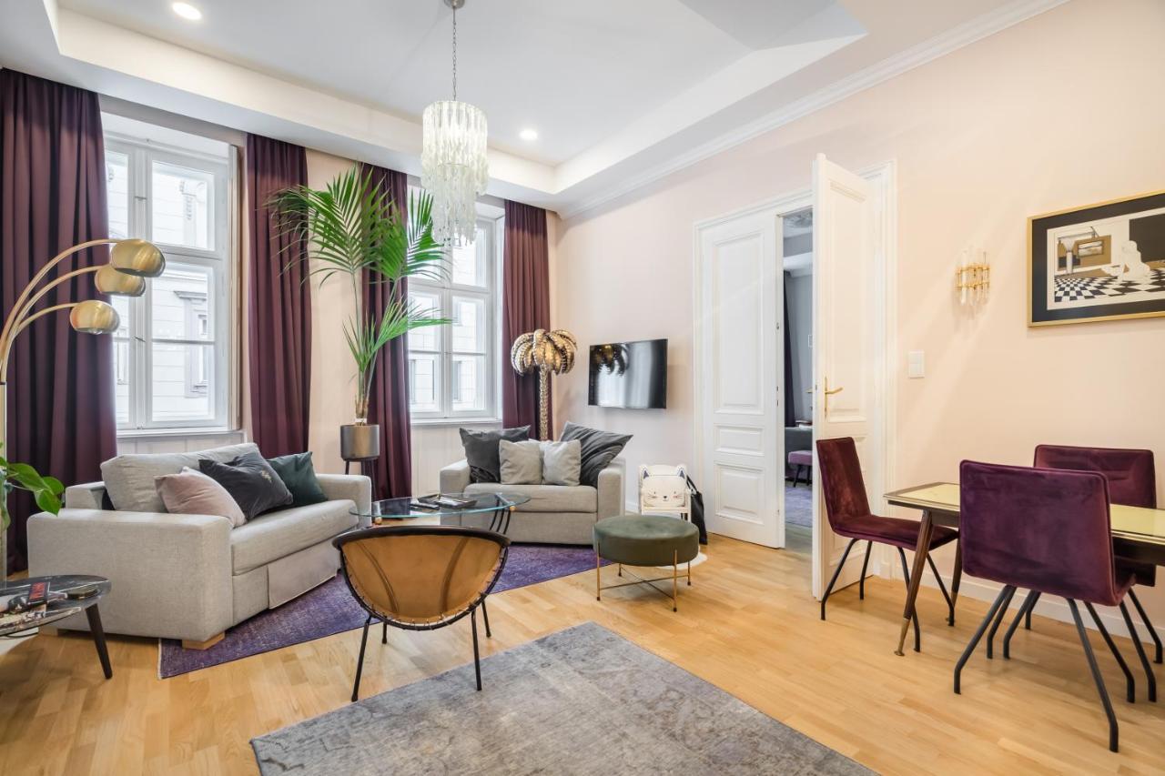 Bpr Adagio Design With A/c Apartament *