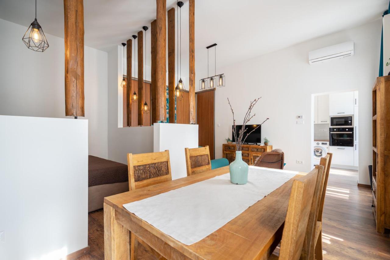 Basilika View Elegant Need Reservation For Free Parking Apartamento