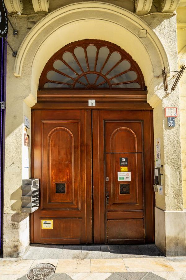 Apartamento Basilika View Elegant Need Reservation For Free Parking *