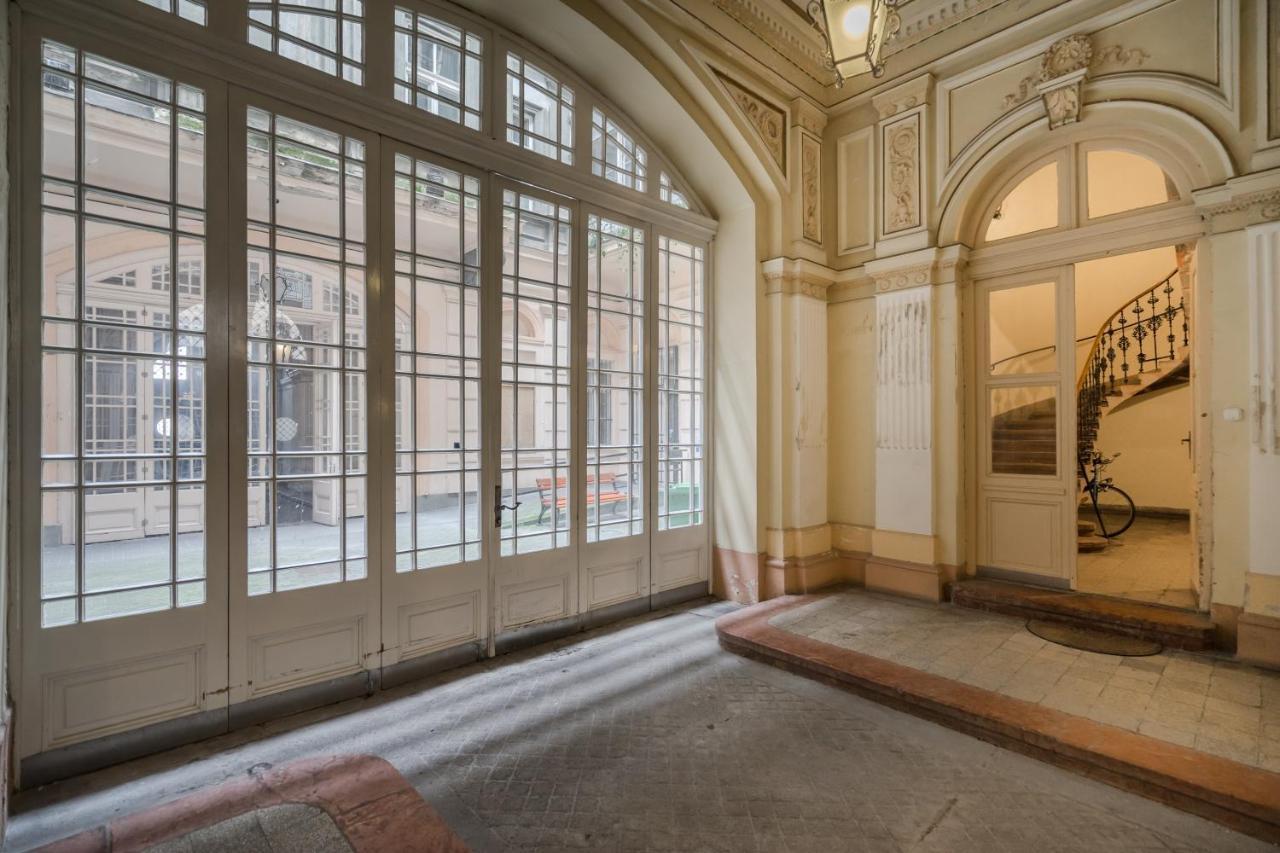 Bpr Adagio Design With A/c * Budapeszt