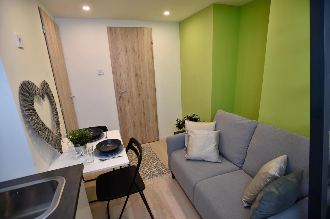 The Apex Residences Apartment *
