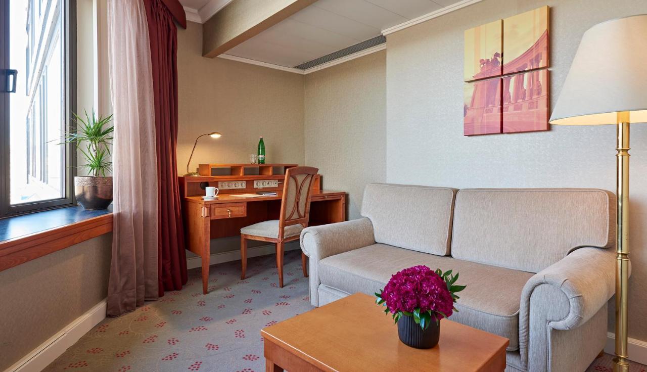 Intercontinental By Ihg