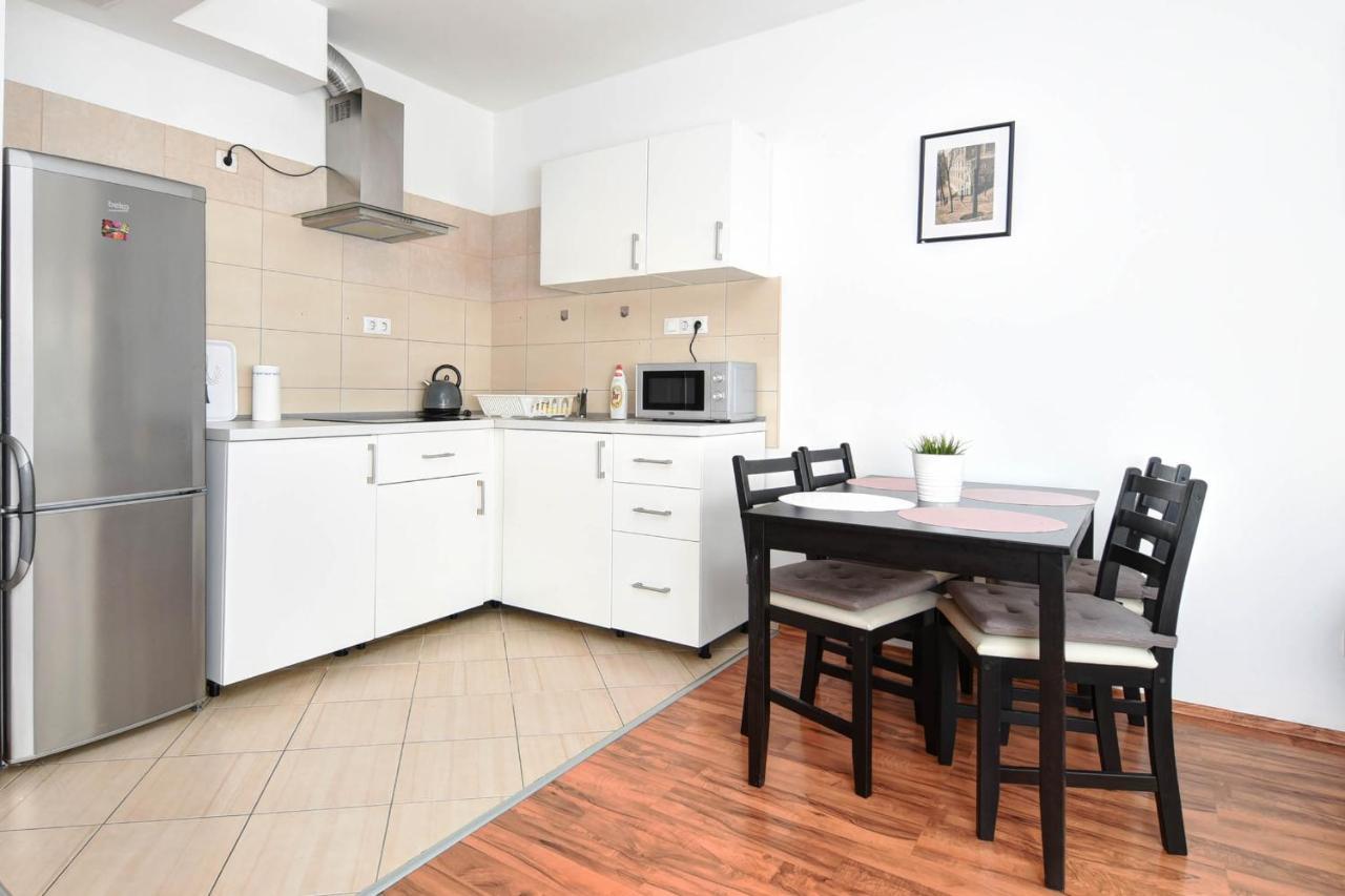 Vision Aparthotel