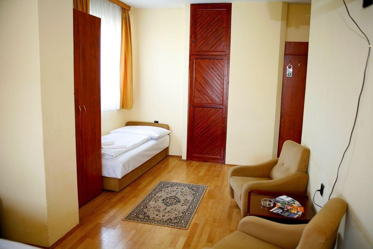 Hotell Bara Junior Budapest
