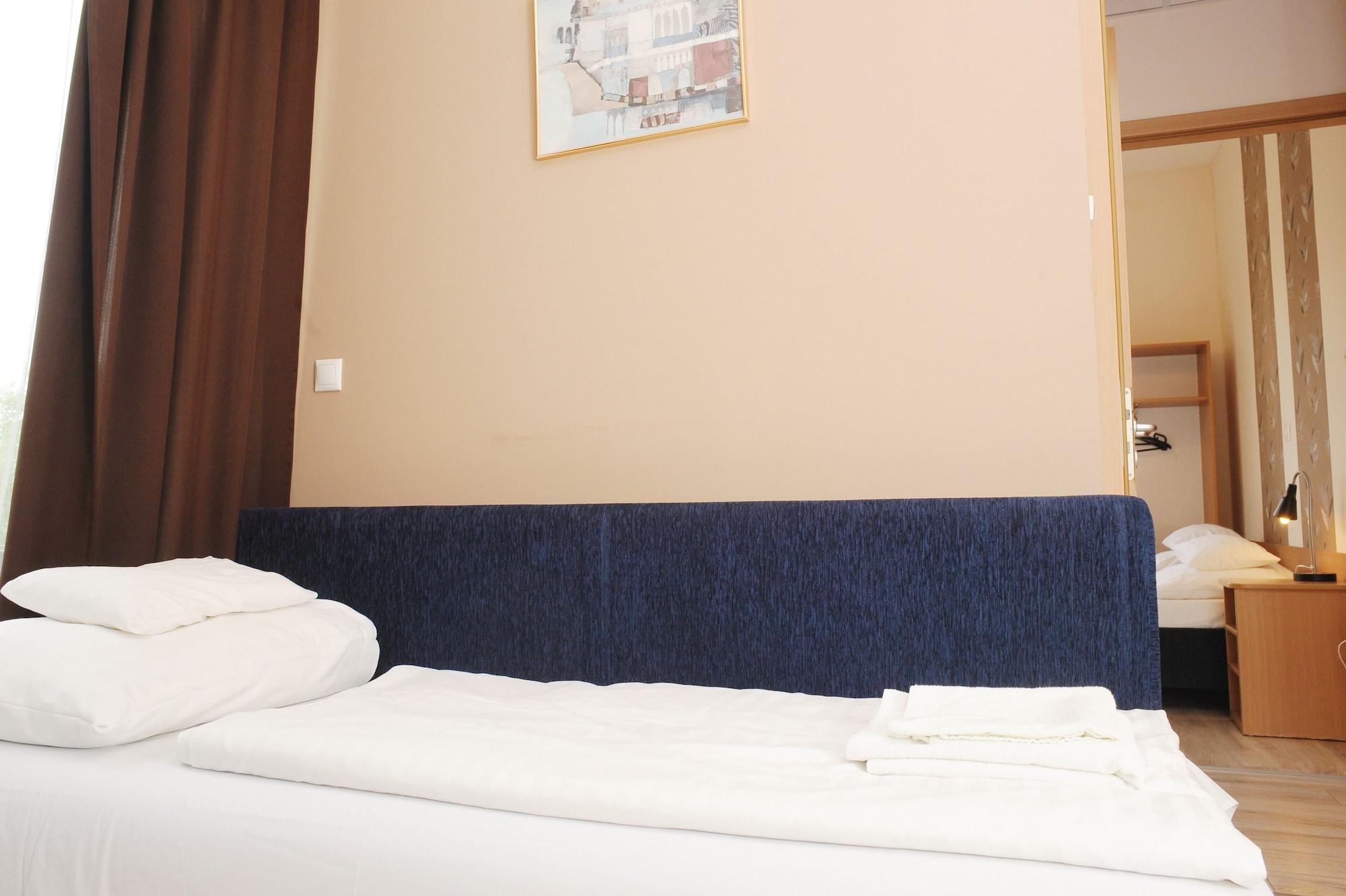 Hotel Papillon 3*