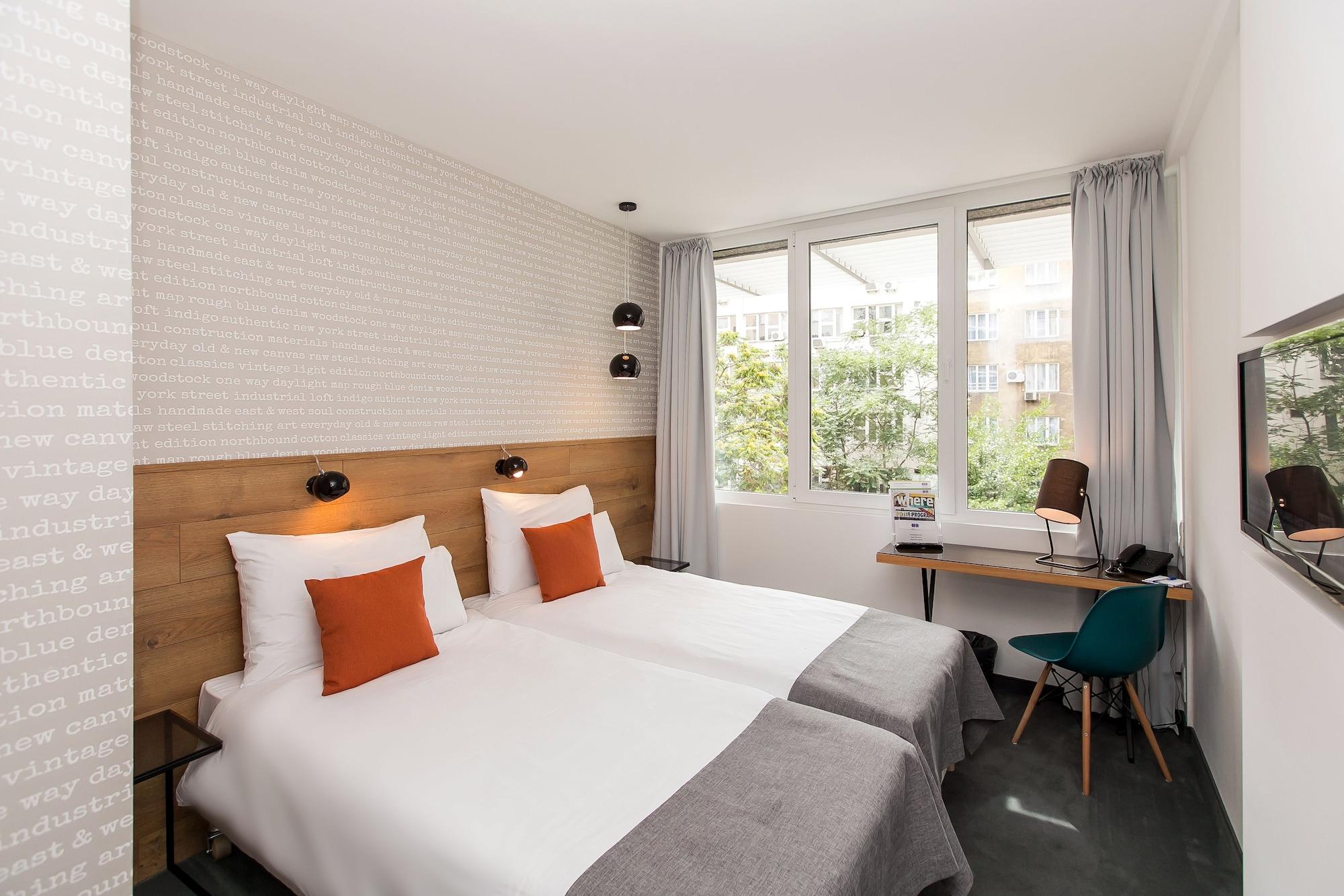 Hotel Roombach Center