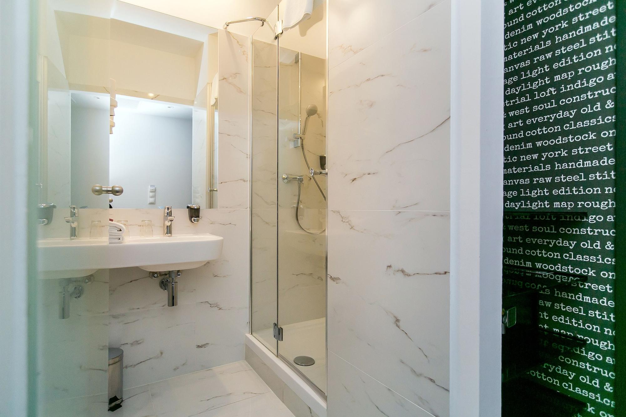 Roombach Center 3* Budapest