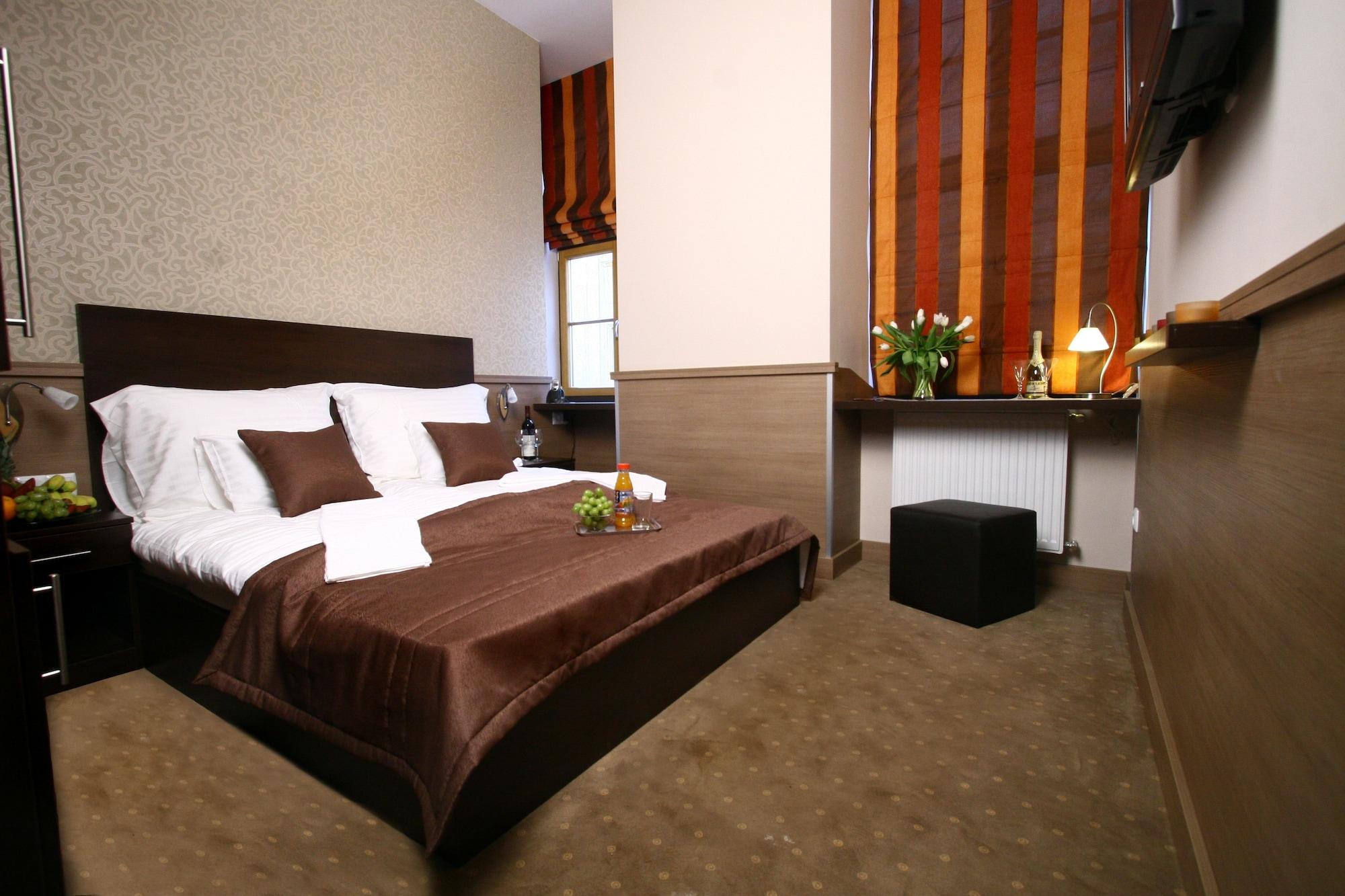 21 And Budapest