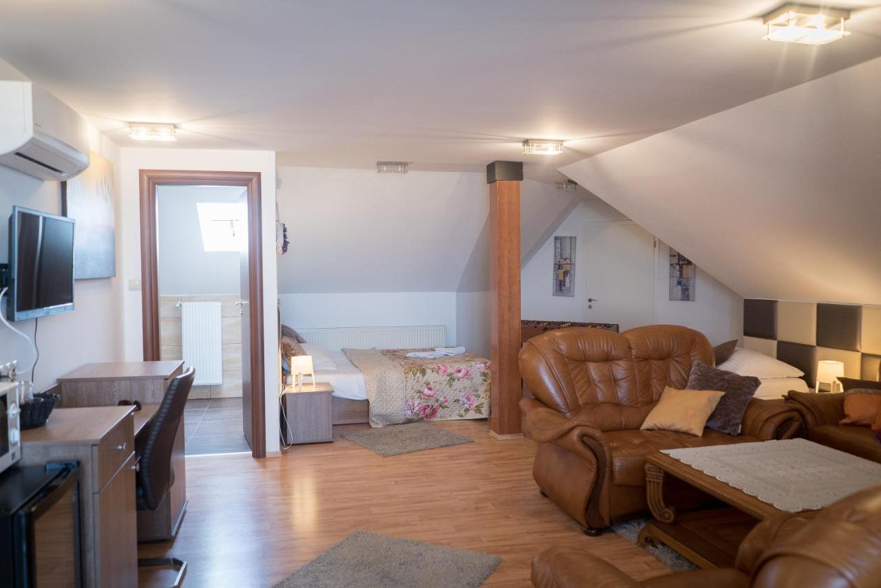 Hotel Le Rose 3*