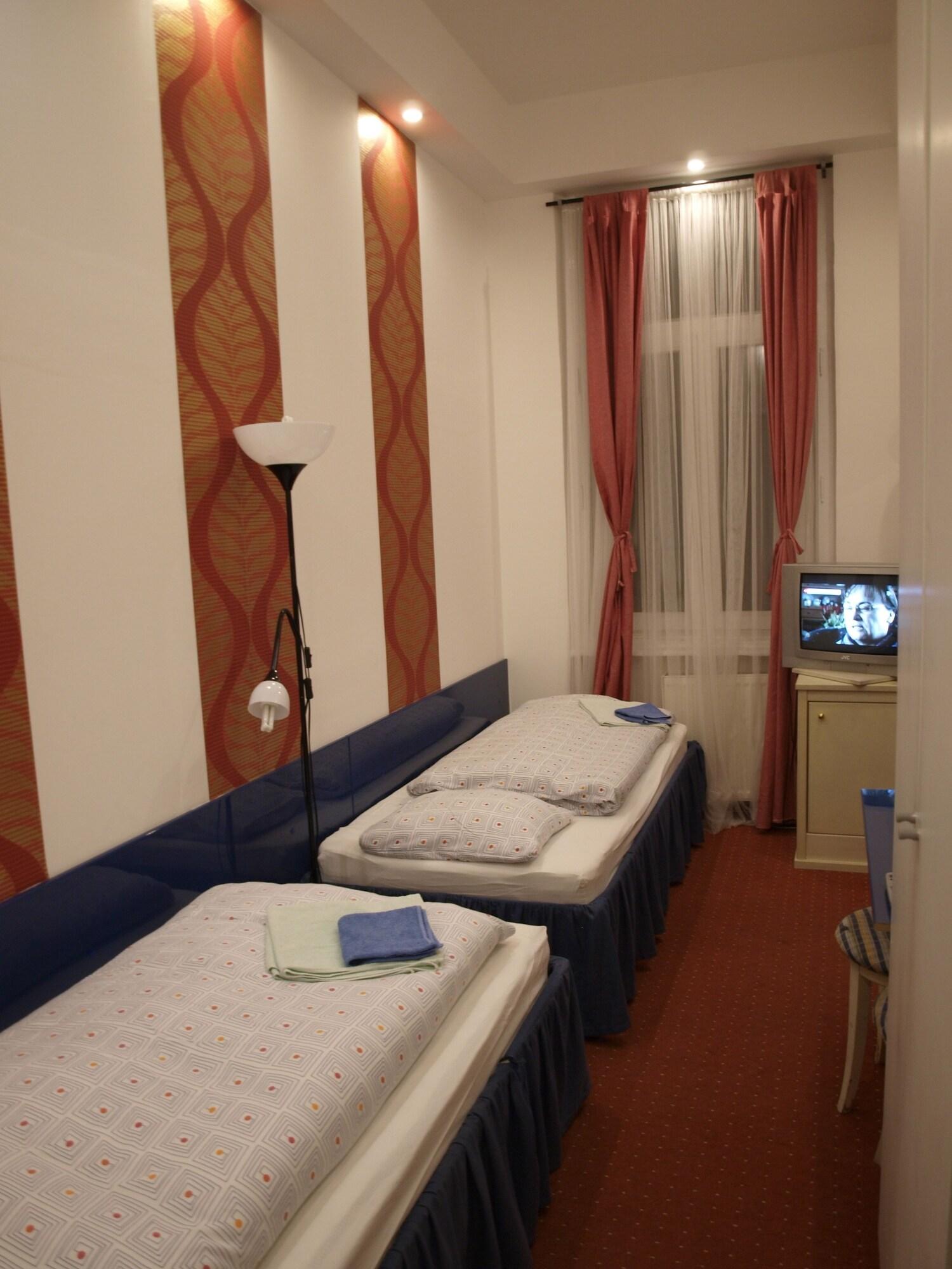 Apartment Europa Centerpoint *