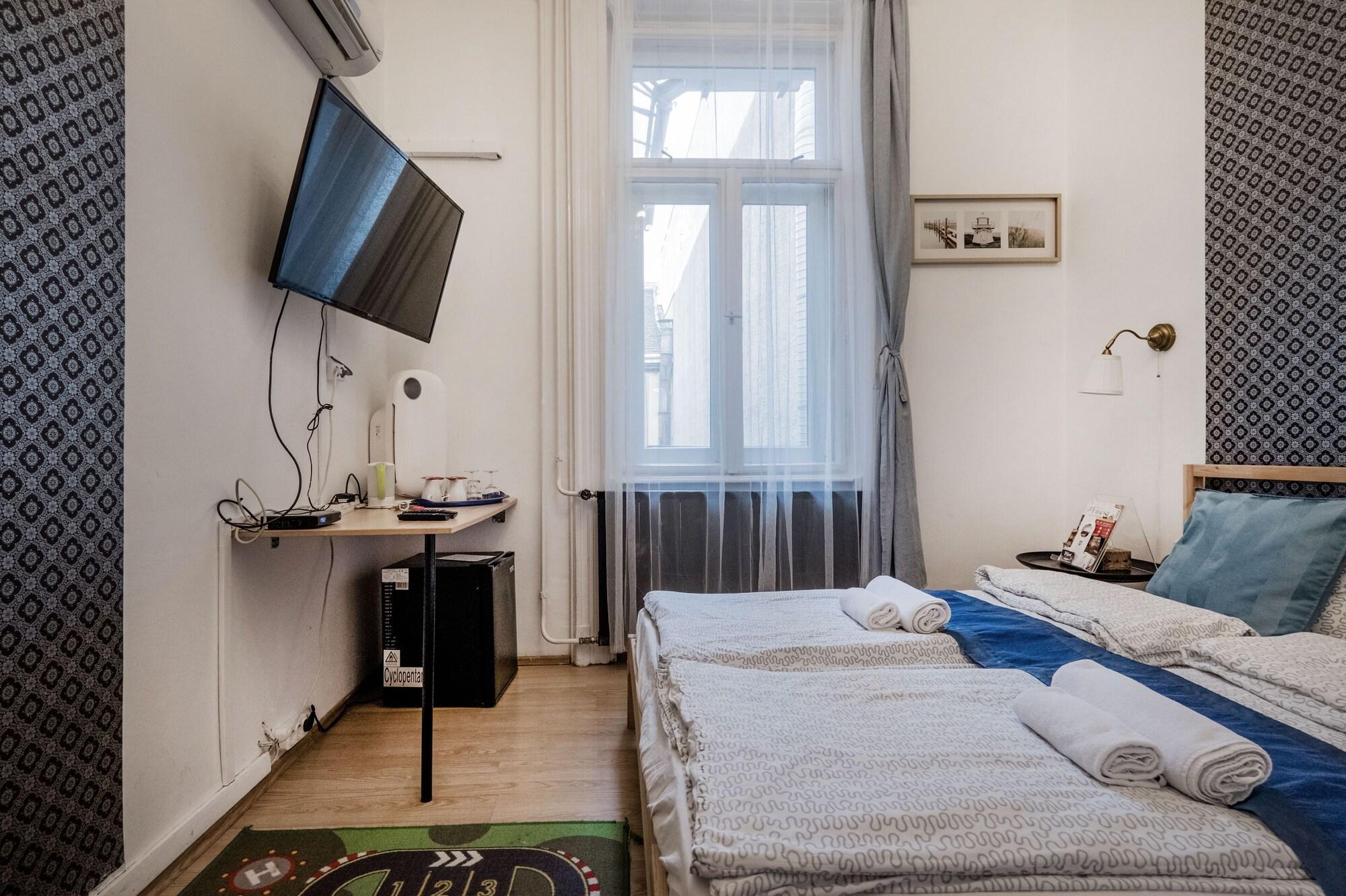 Europa Centerpoint Apartment