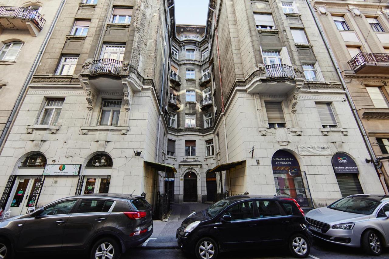Garibaldi Apartment