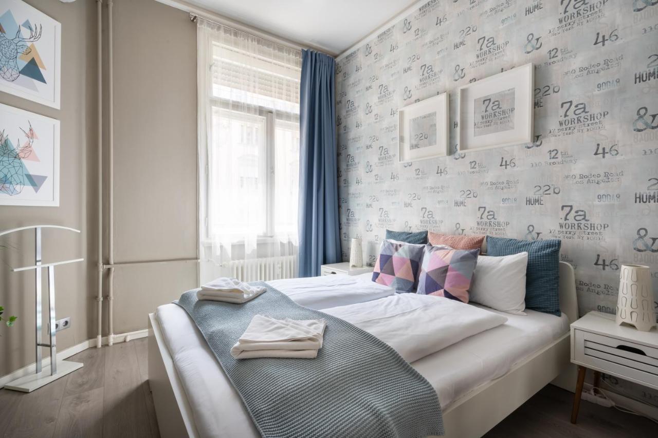 Bpr Chic Gem In The Heart Of The Appartement Budapest