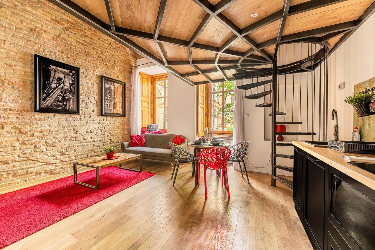 Liszt Designer 2bedroom Center Apartment Budapest