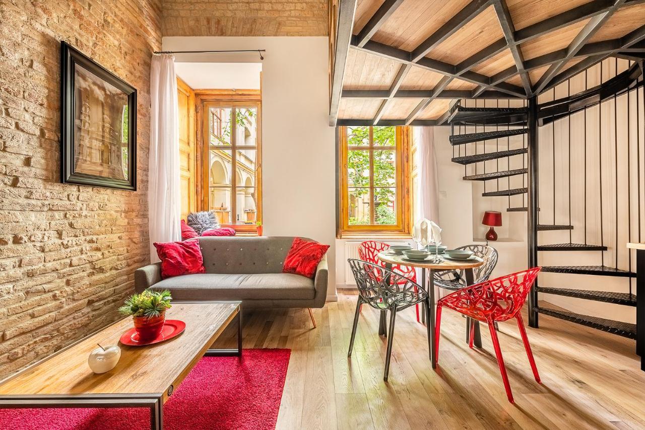 Liszt Designer 2bedroom Center Apartment Budapest