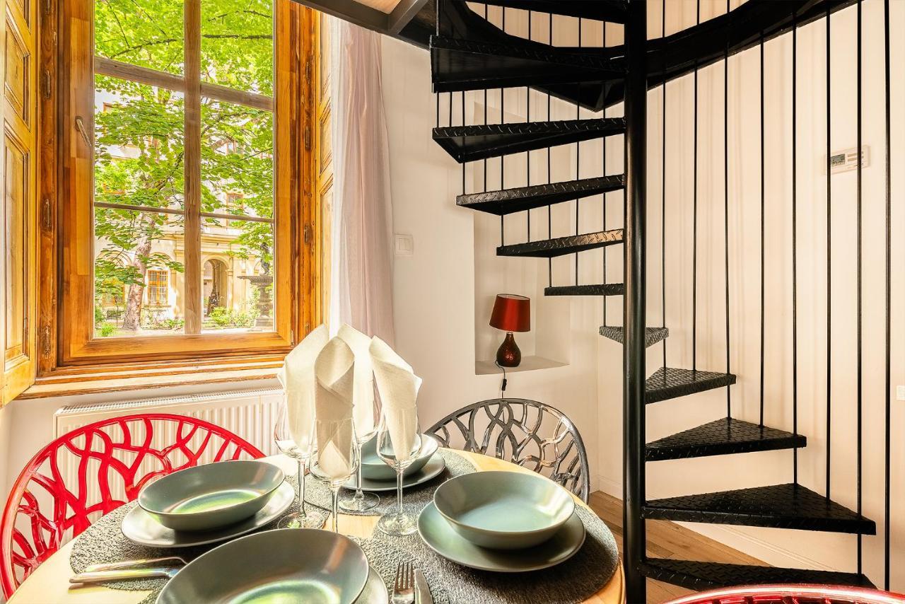 Liszt Designer 2bedroom Center Apartment Budapest