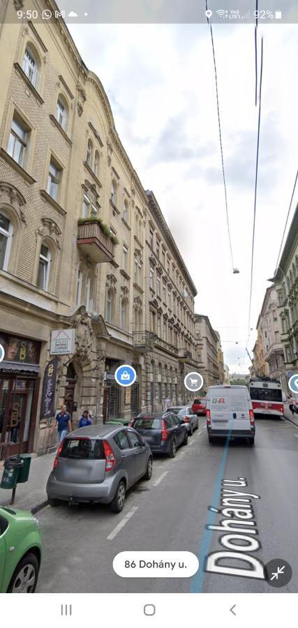 Private Interior Terrace Near New York Cafe Apartment Budapest