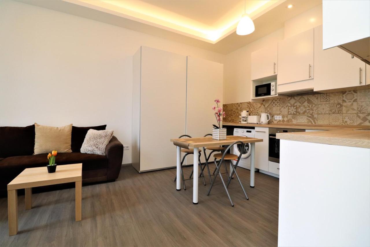 Apartamento Warm & Welcoming Near Margaret Bridge