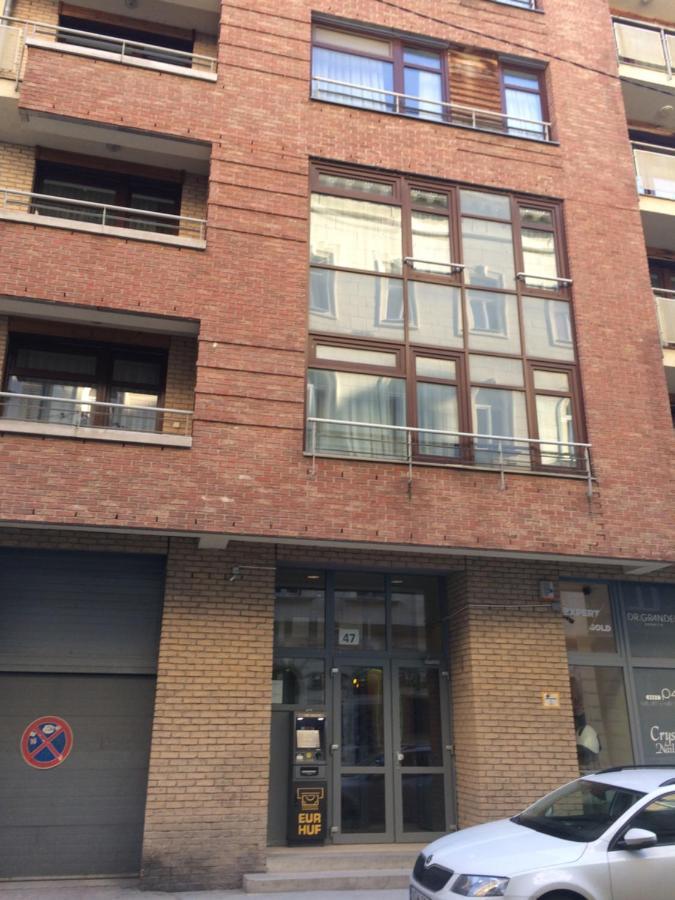 Apartment Center Opera