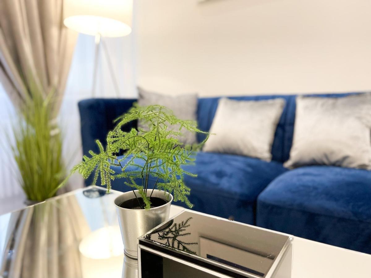 Apartment Downtown Deak-ferris Wheel Luxury *