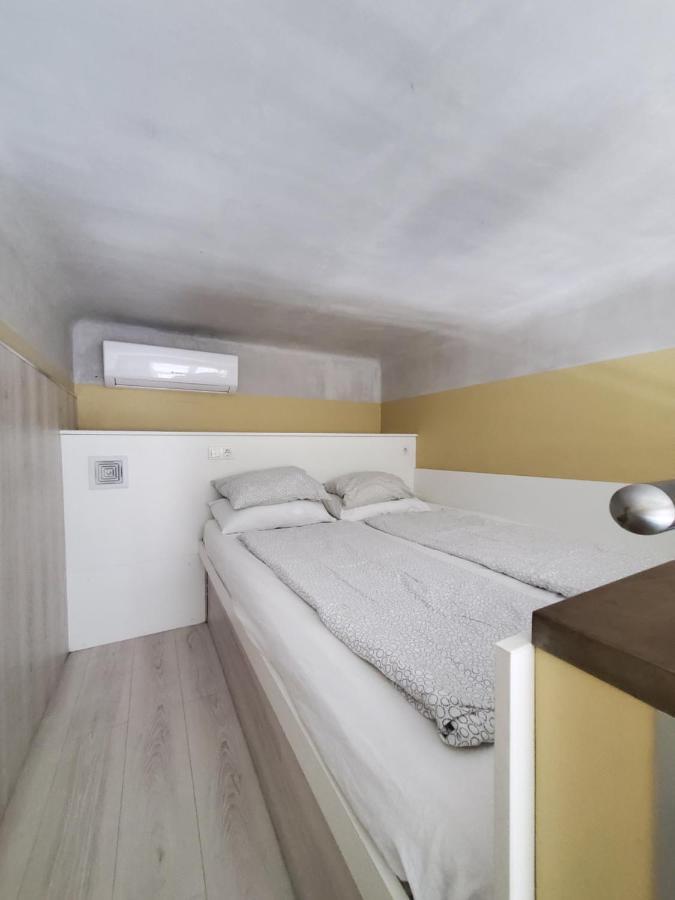 Economy And Apartamento