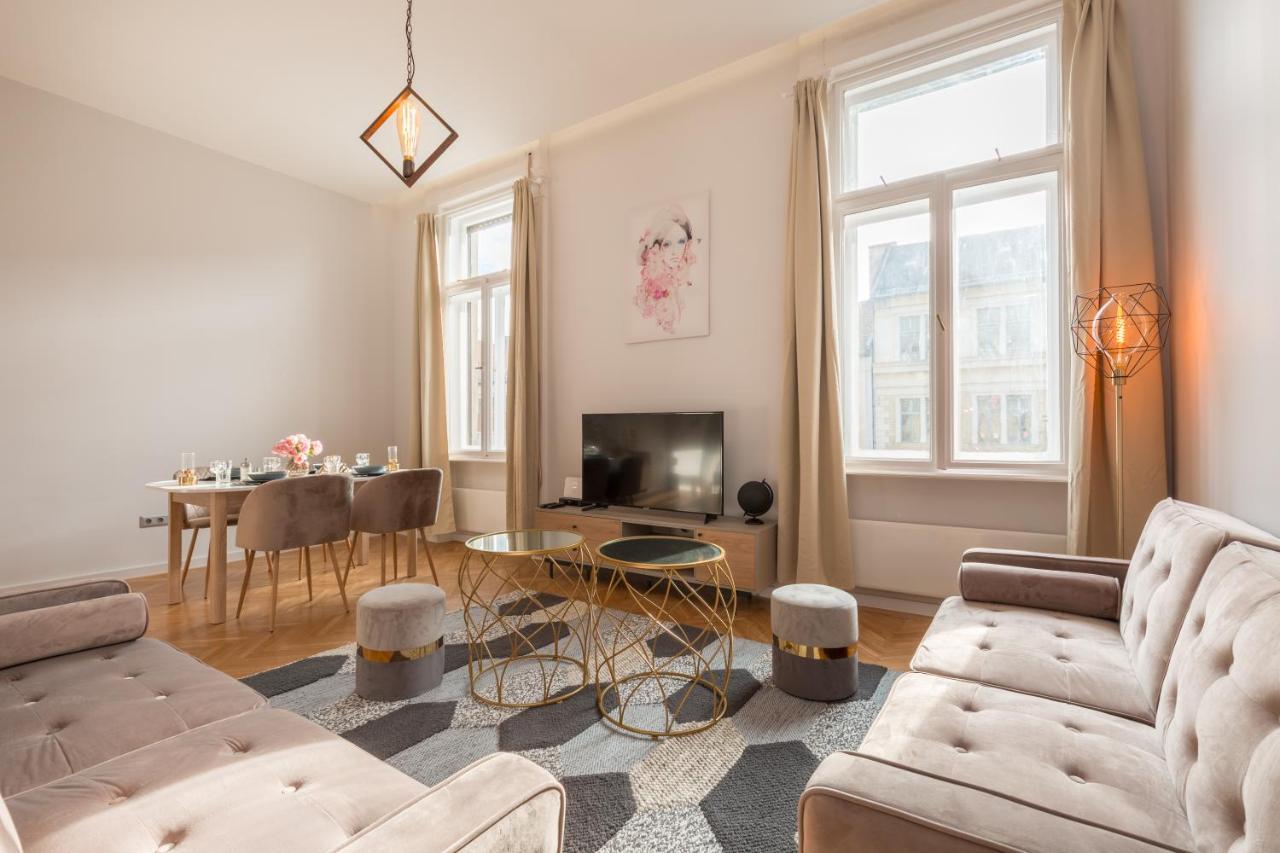 Space And Elegance In The Heart Of