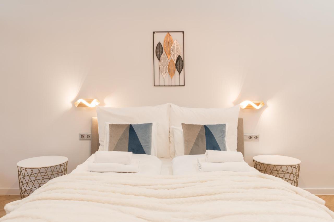 Space And Elegance In The Heart Of