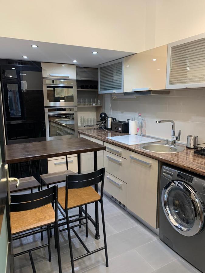 Akacfaapartman Apartment