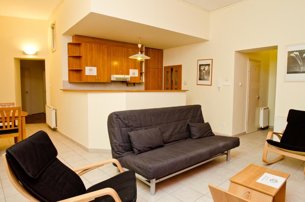 Colors Guest House Budapest Gasthof *