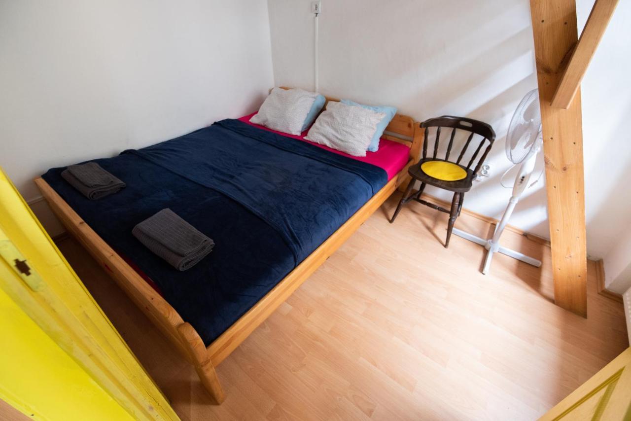 Center- Historic Jewish Quarter Apartment *