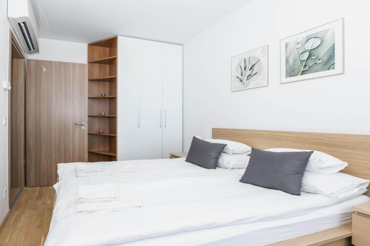 Elisabeth Downtown By Urbanrent * Budapest
