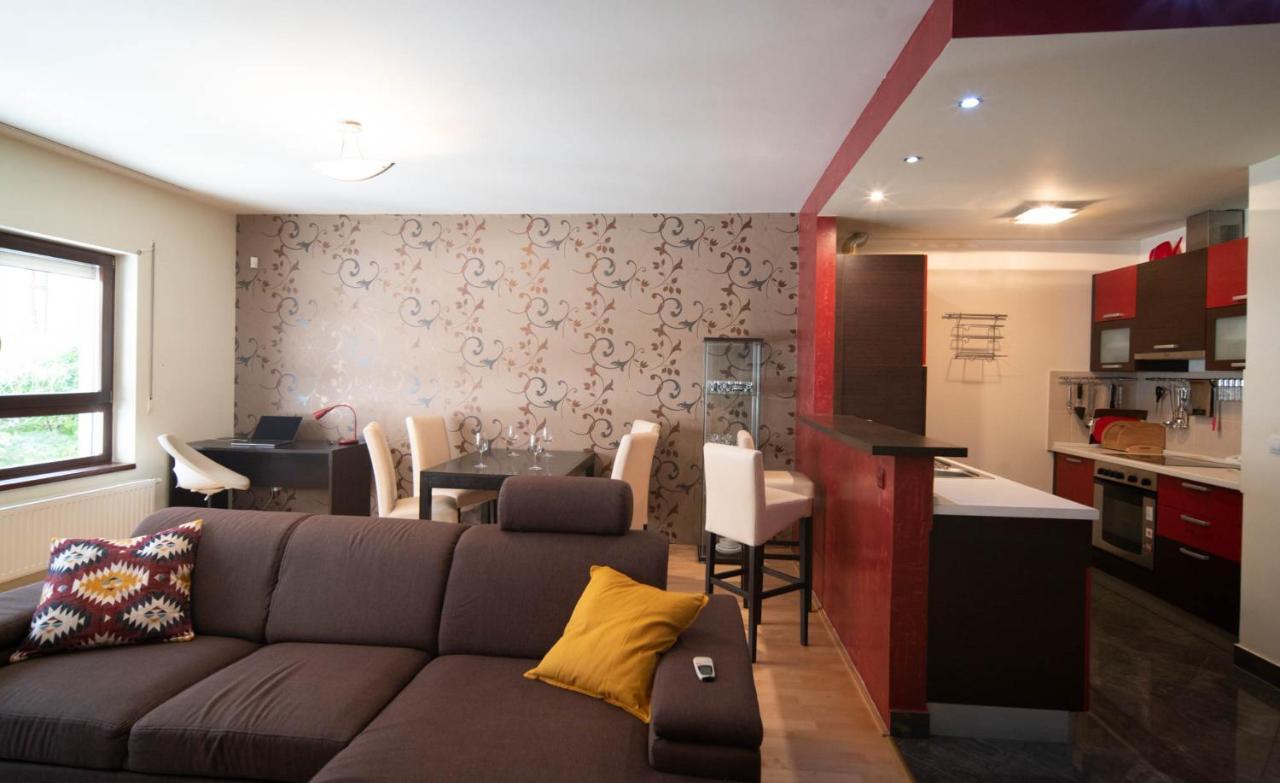Free Parking! Soho 101, 4 Ppl, Ac, Superfast Wifi, Tv * Budapest