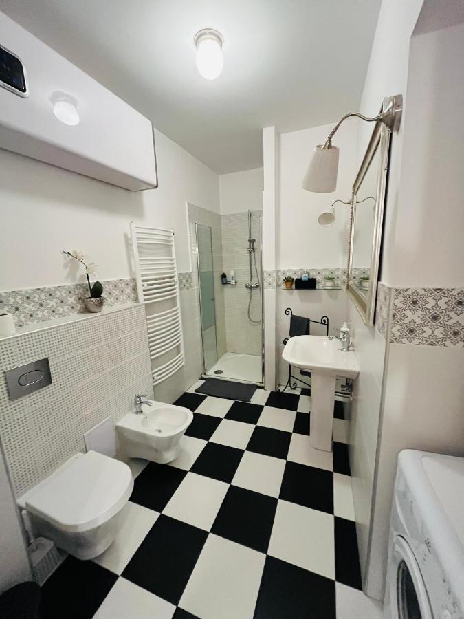 Apartamento Academy - Elegant Place Next To The Parliament