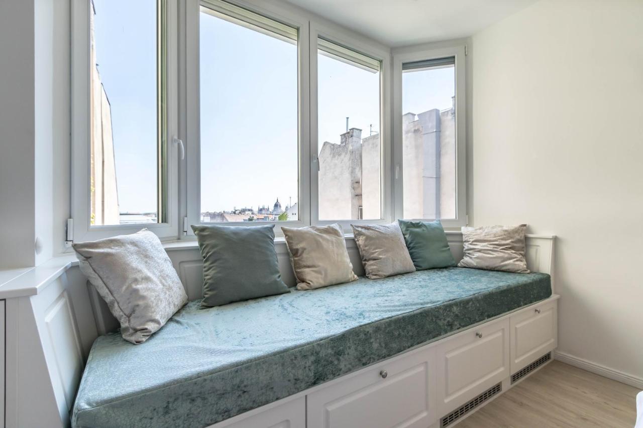 Apartament Corvinus Smart With Beautiful View *