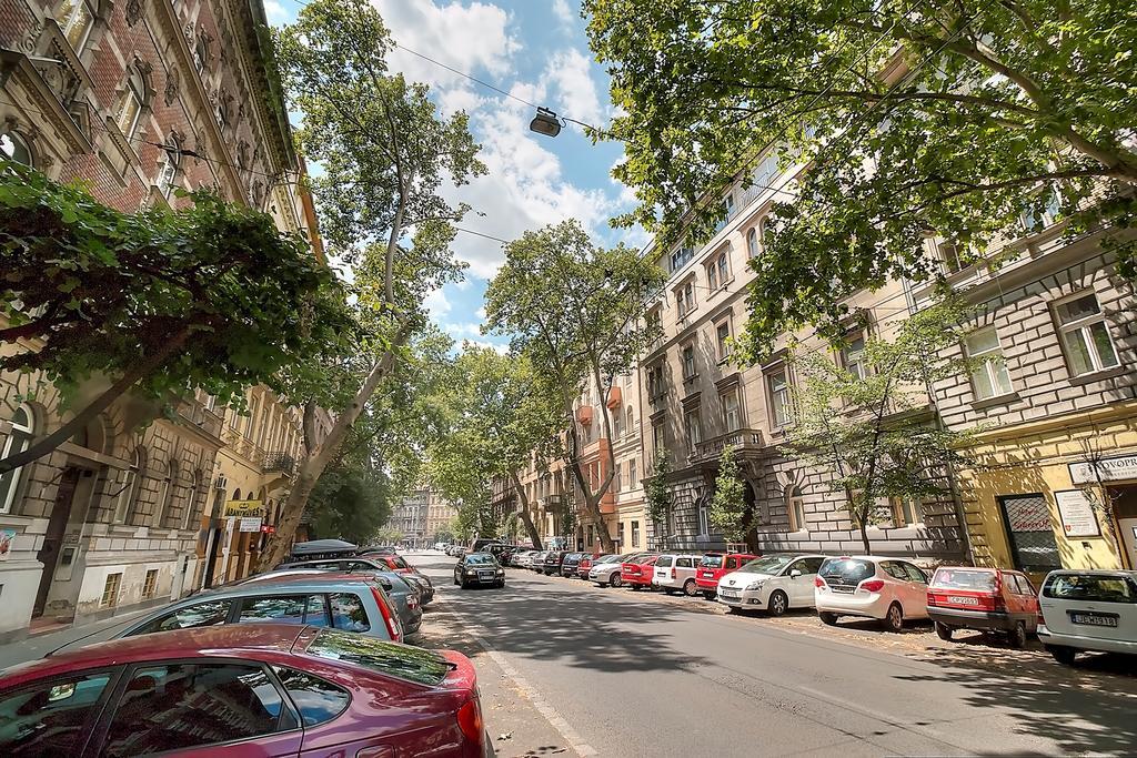 Little Americas Westend * Budapeszt