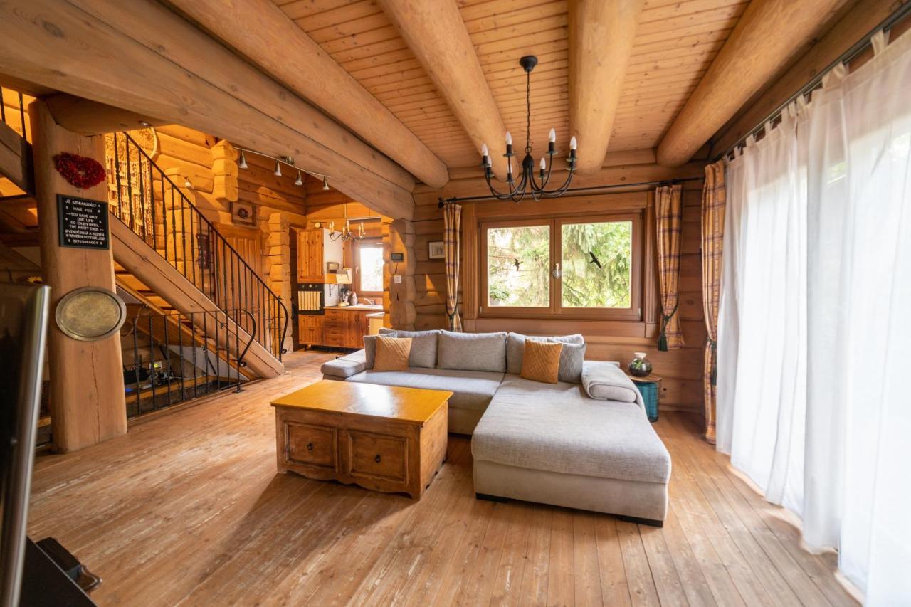 Vendeghaz A Hegyen Holiday home