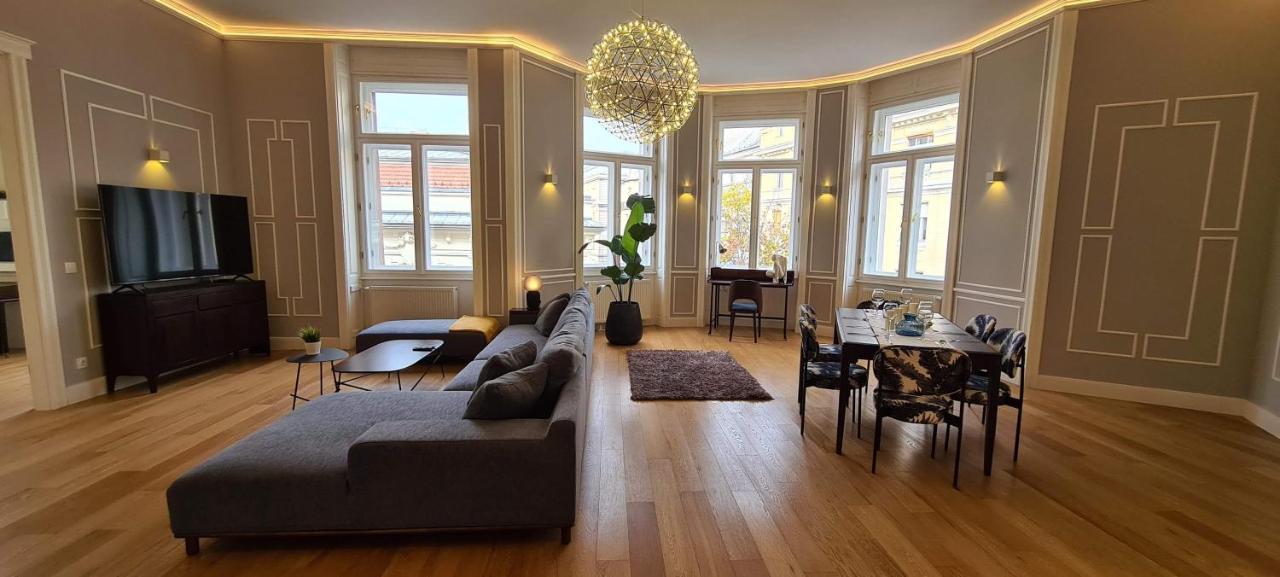 Walking Street Luxurious Huge Appartamento Budapest