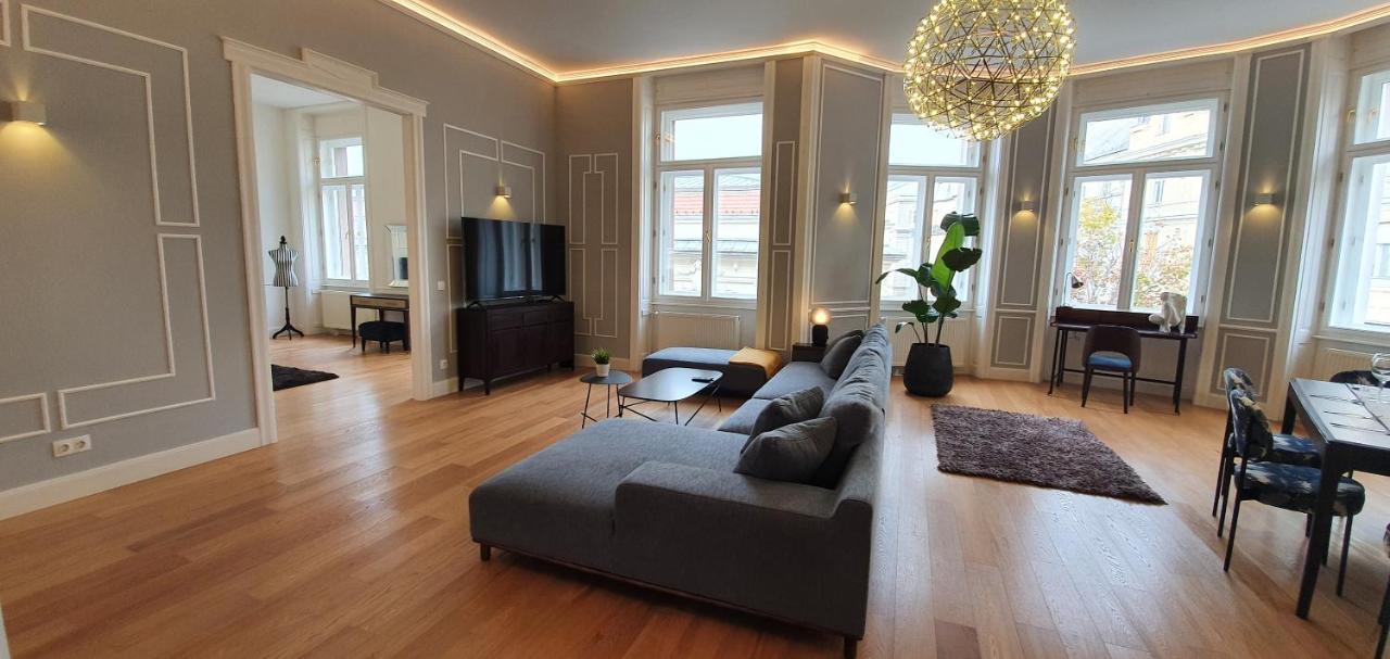 Walking Street Luxurious Huge Appartamento Budapest