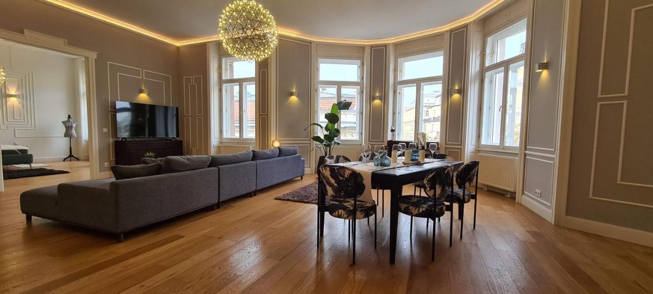 Walking Street Luxurious Huge Appartamento Budapest