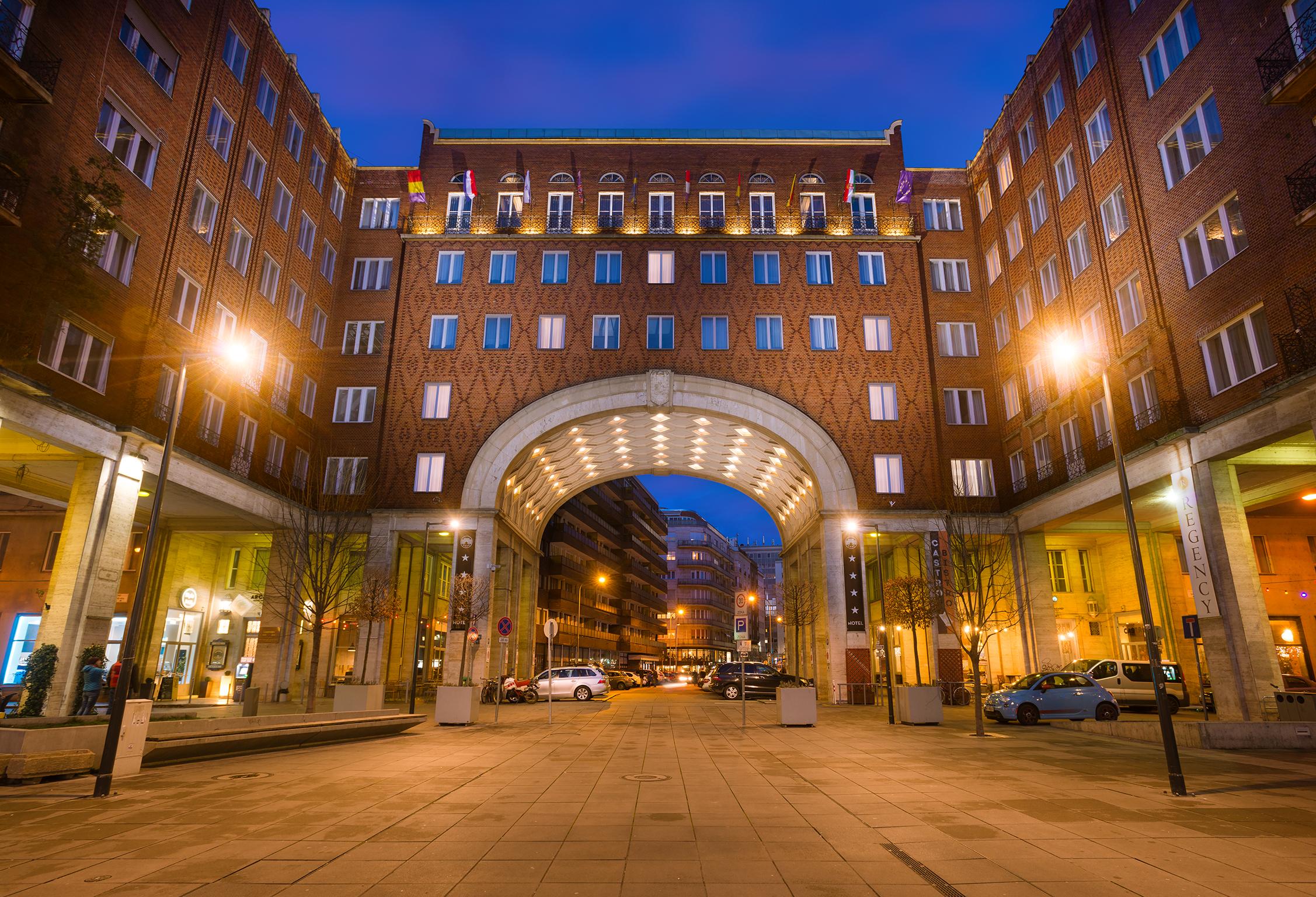 Arcadia Hotell 4*