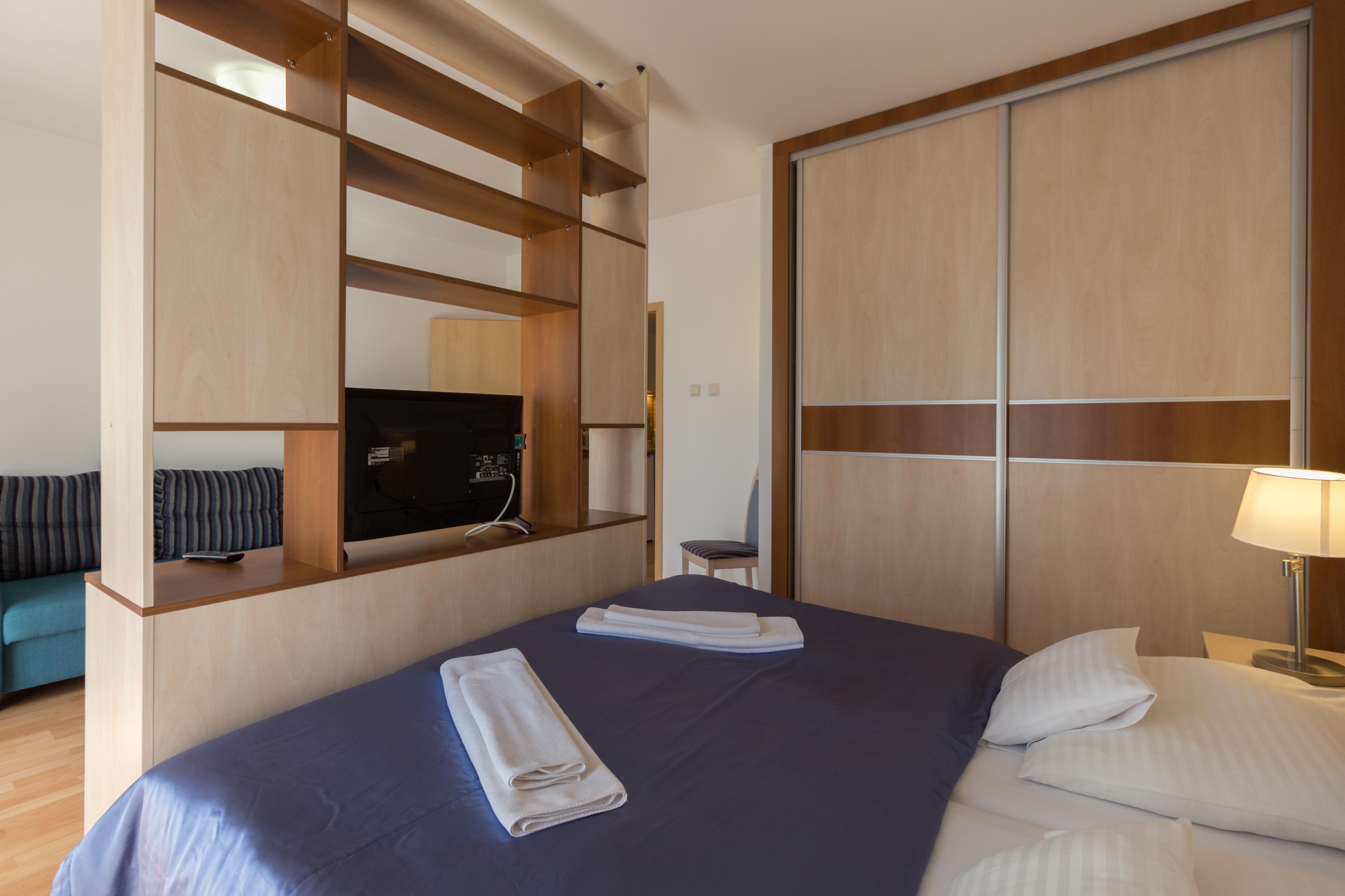 Premium 3*