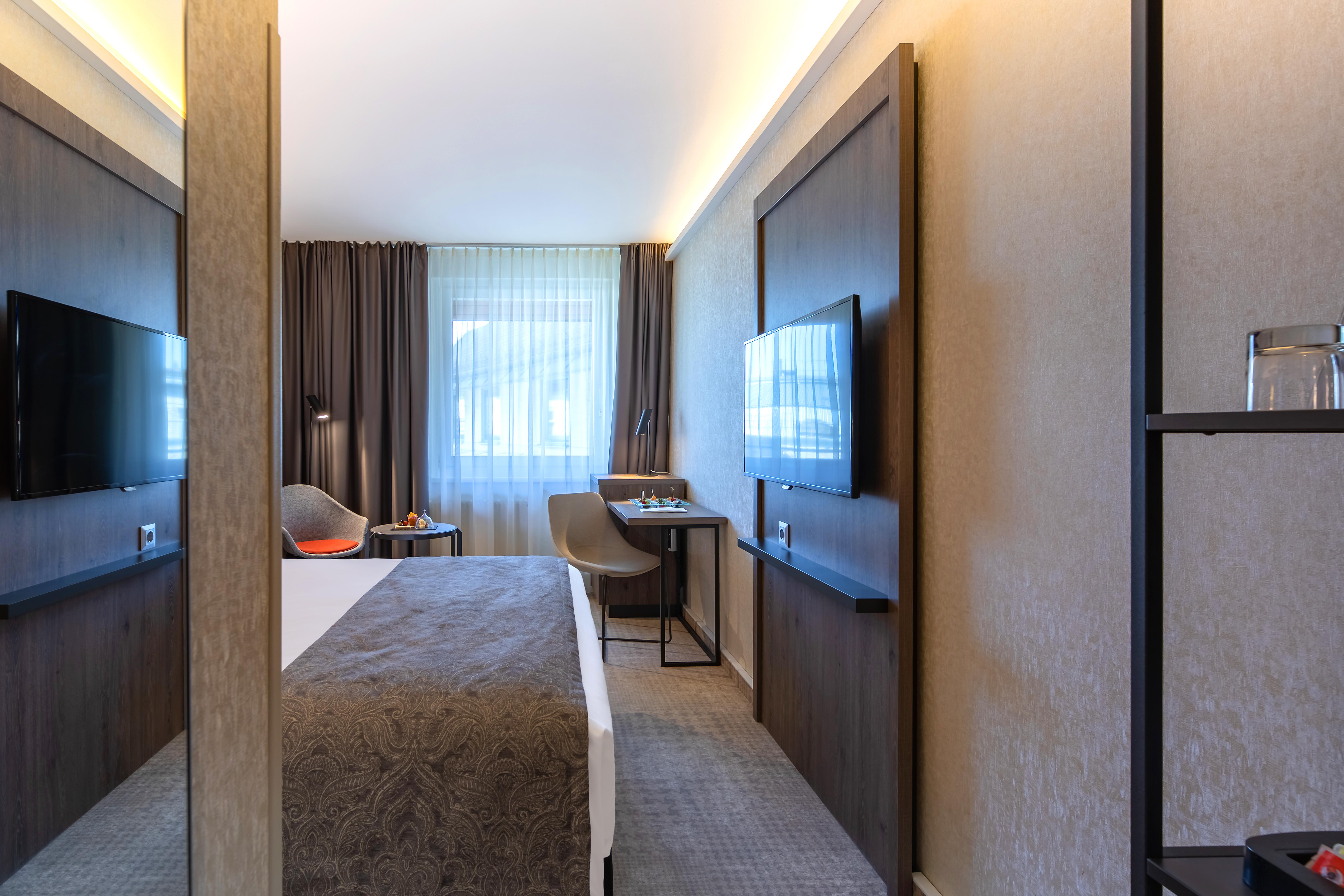 Mercure Korona