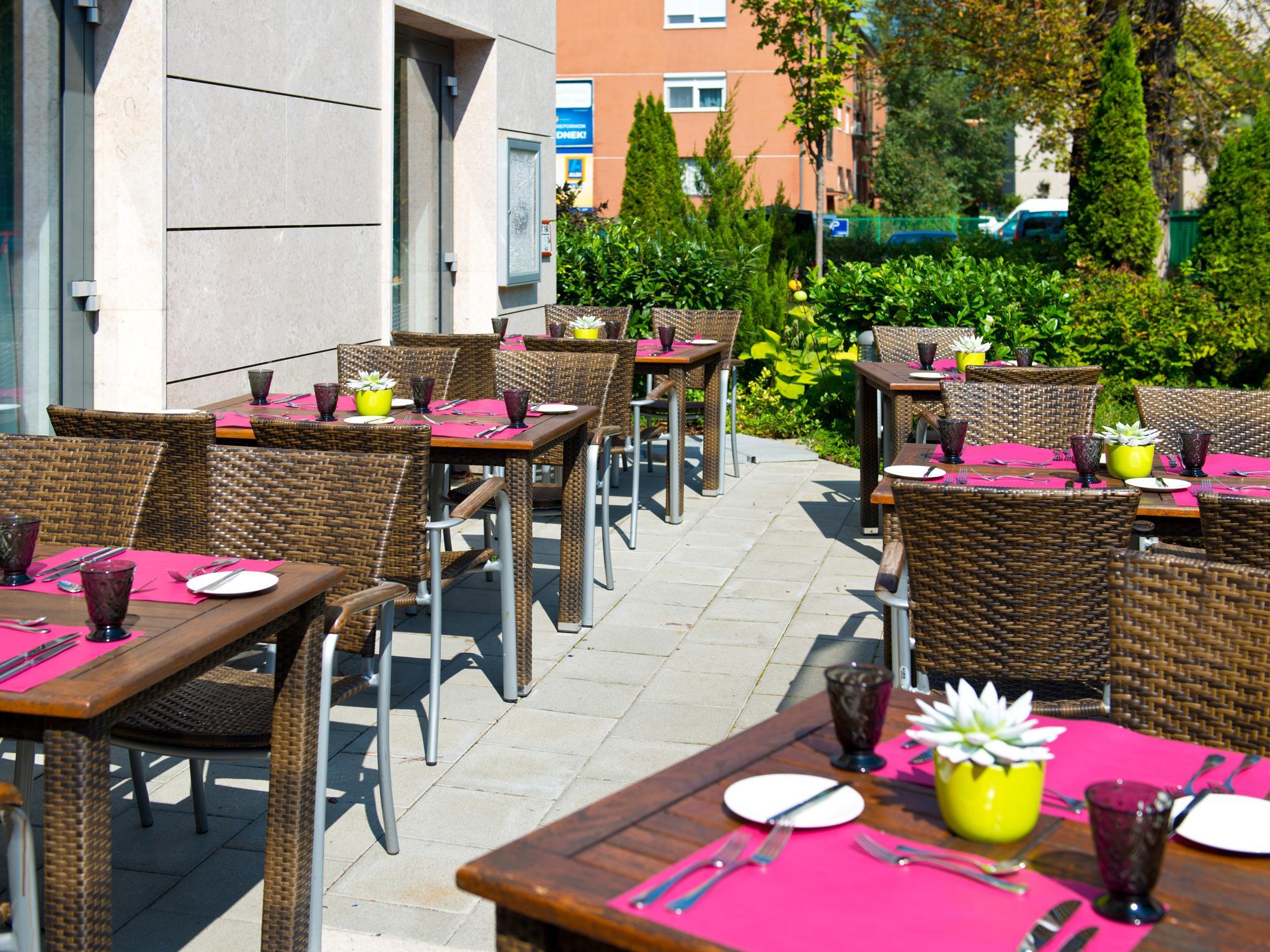 Achat Hotel 4*