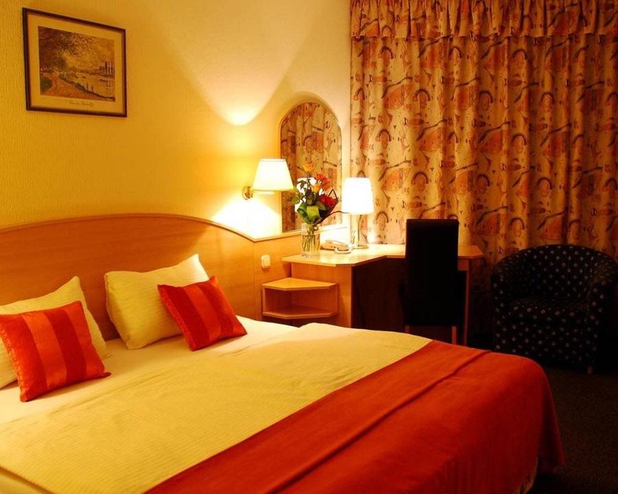 Orion Várkert Hotel 3*