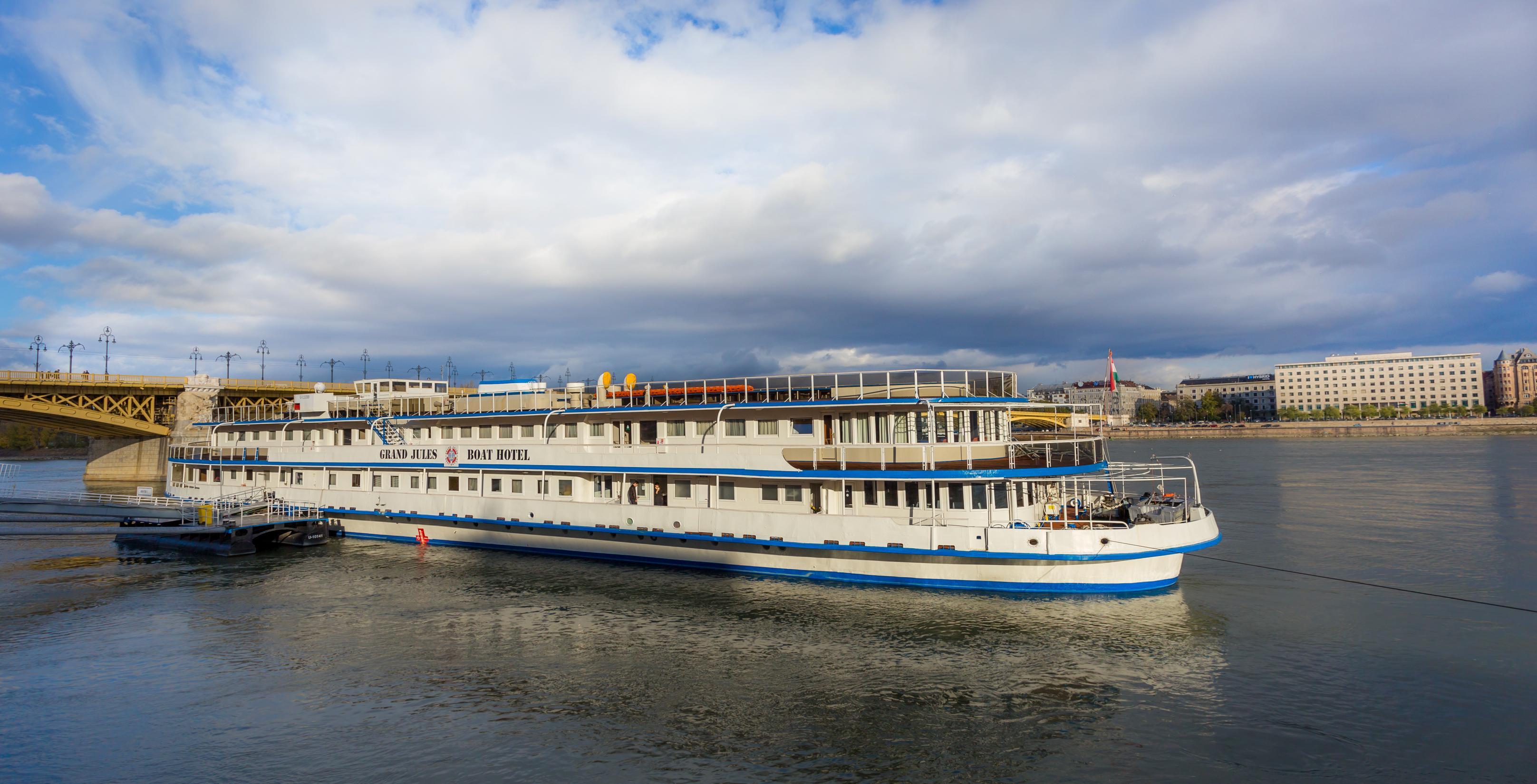 Grand Jules - Boat Bateau-hôtel Budapest