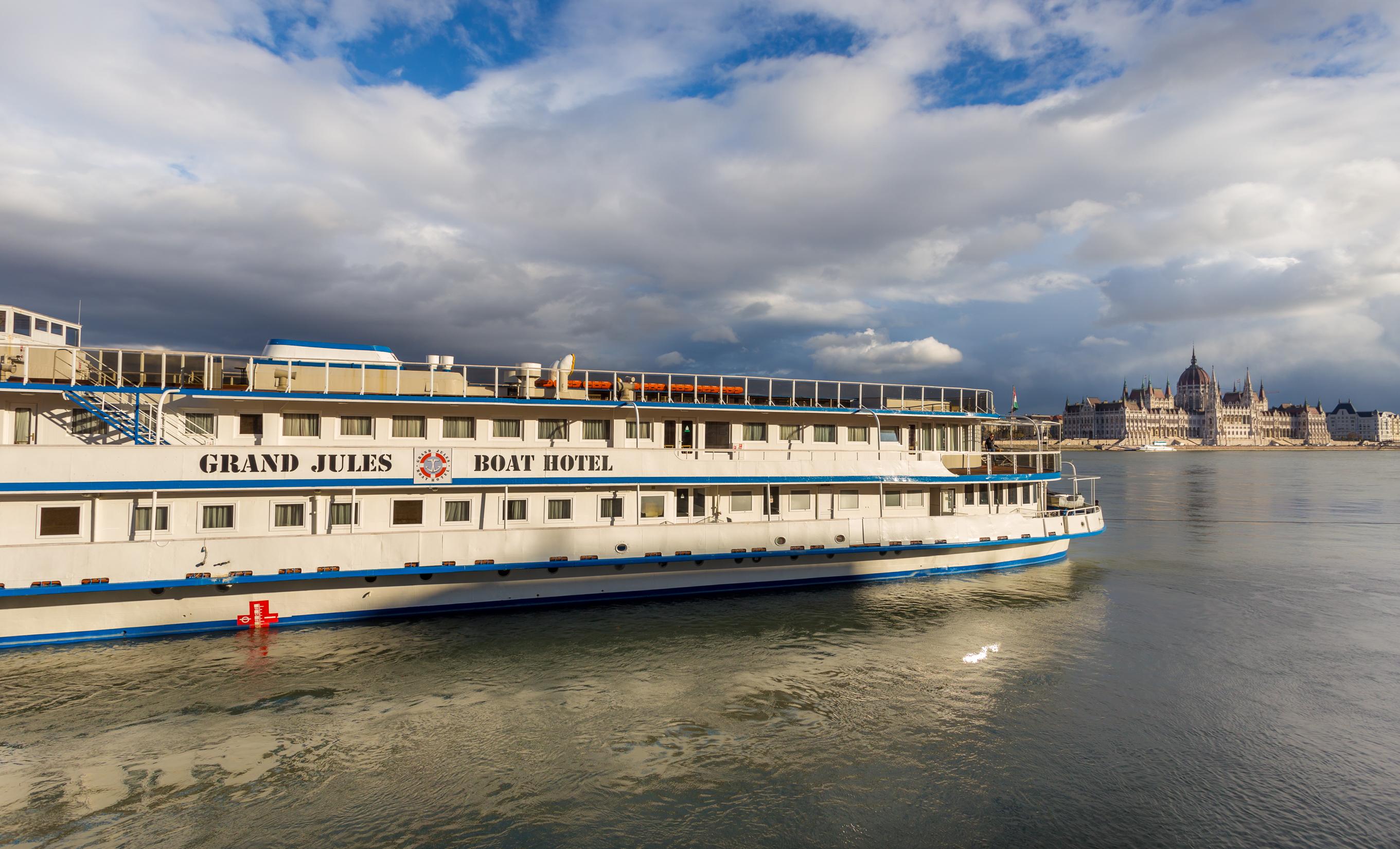 Bateau-hôtel Grand Jules - Boat Budapest