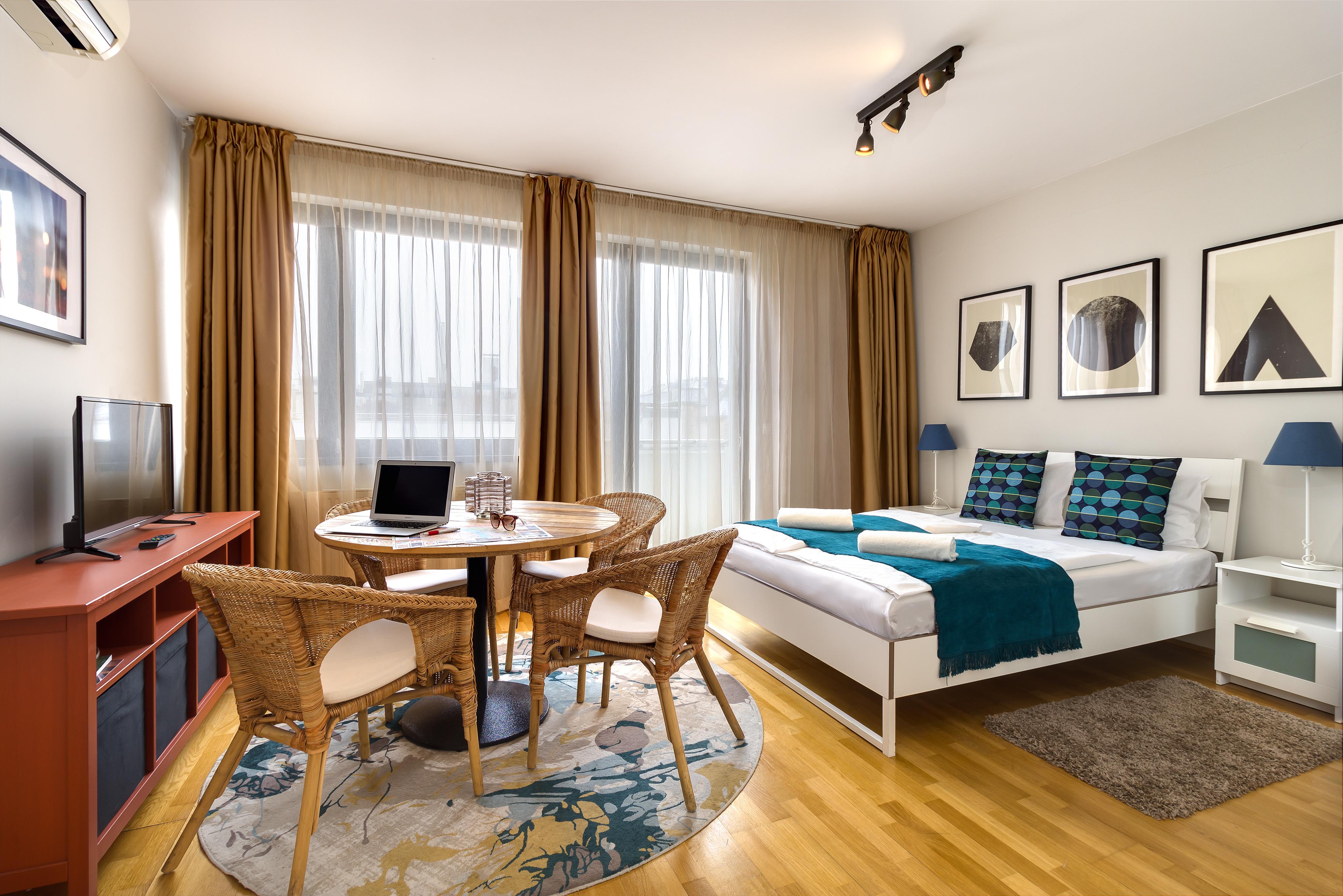 Apartmanhotel Quality Point 0-24 Reception